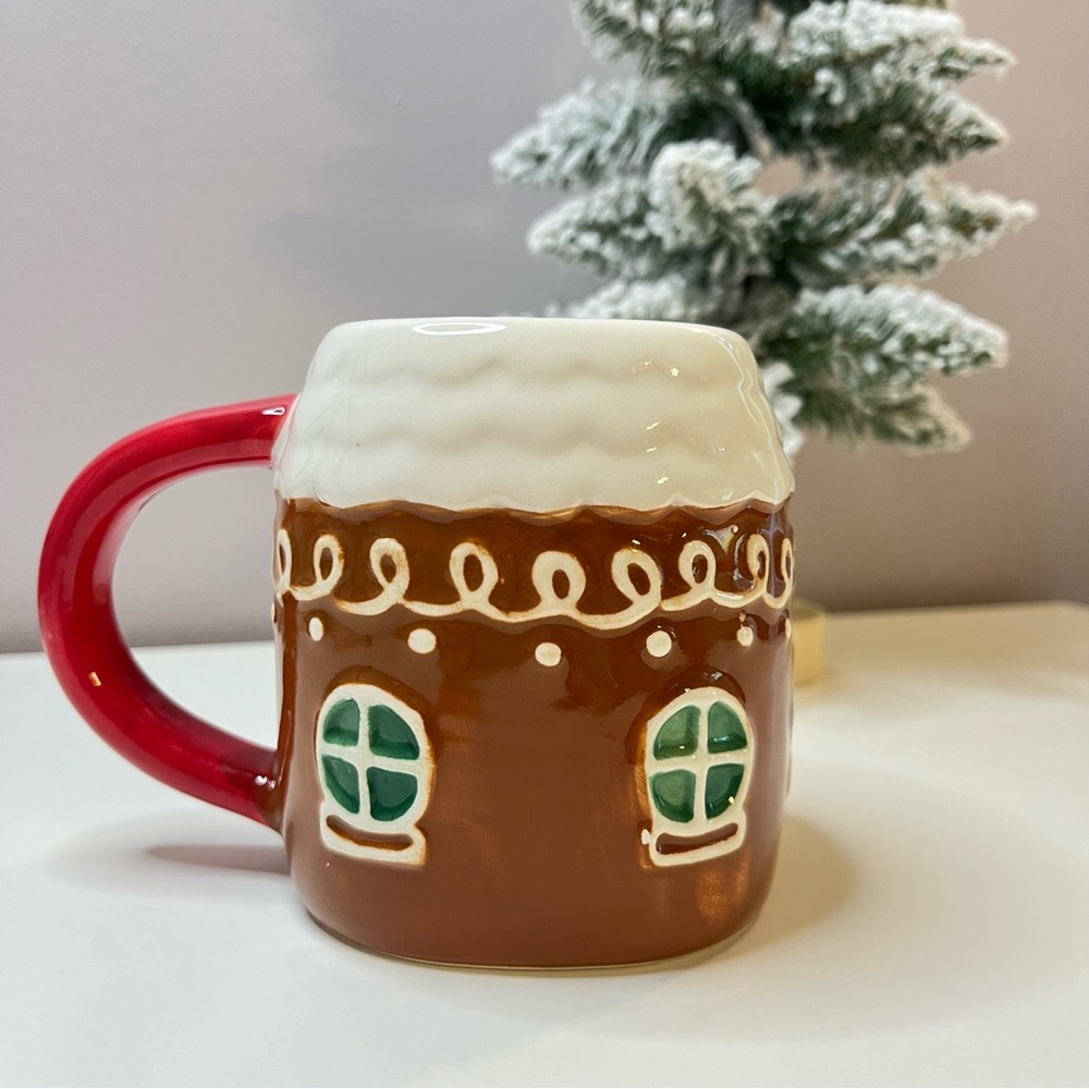 Target Wondershop Earthenware Gingerbread House Mug NWT Holiday Whimsical - Picture 4 of 4